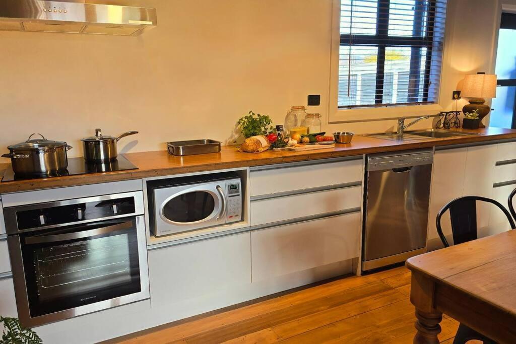 Apartment 3 - Haddin Court - Industrial Glam Blenheim Zewnętrze zdjęcie